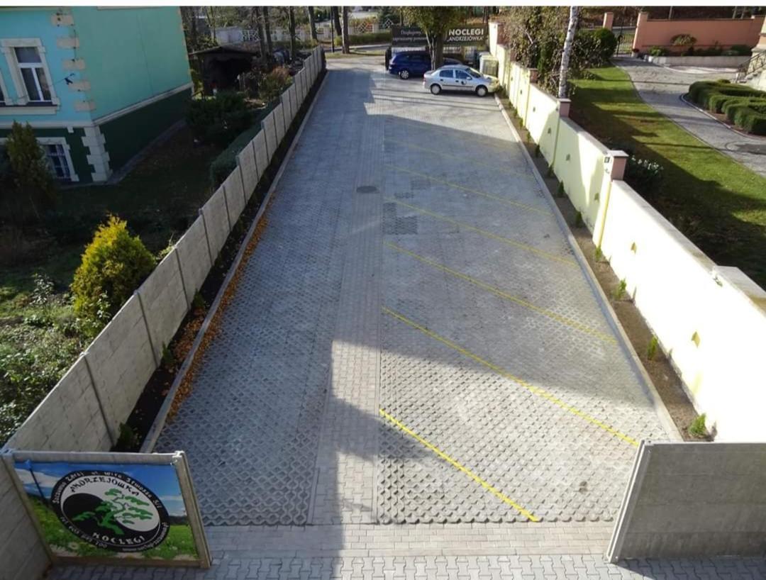 Pokoje Goscinne Andrzejowka Andrzej Sikon Szczawno-Zdroj Exterior photo